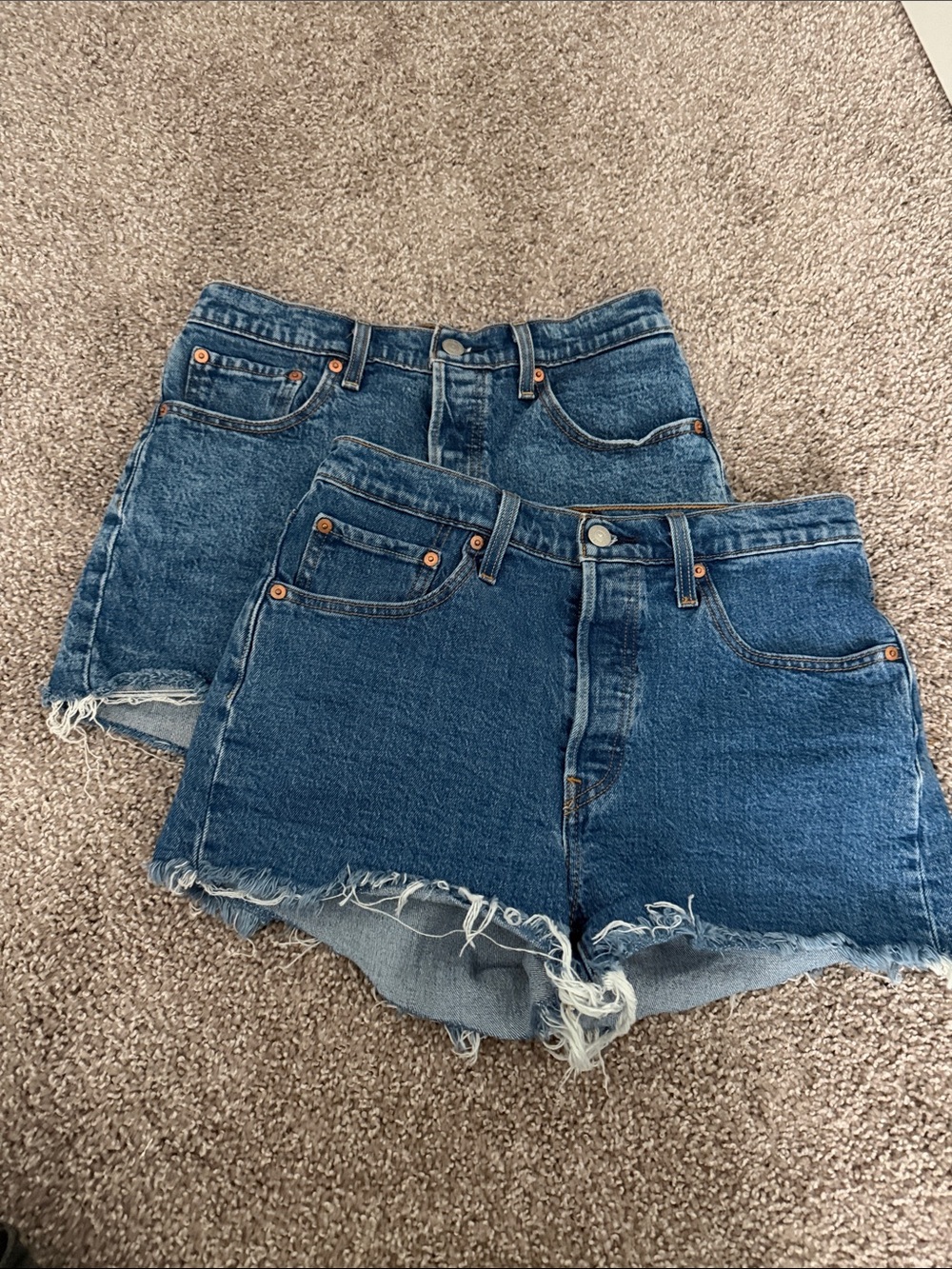 Bundle! Levi's Frayed Hem Dark Blue Denim Cutoff Shorts